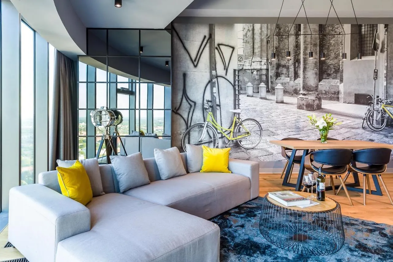 Apartamenty Sky Tower Wroclaw 0*,