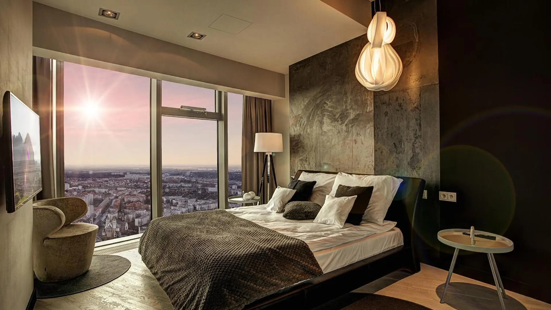 Apartment Apartamenty Sky Tower Wroclaw